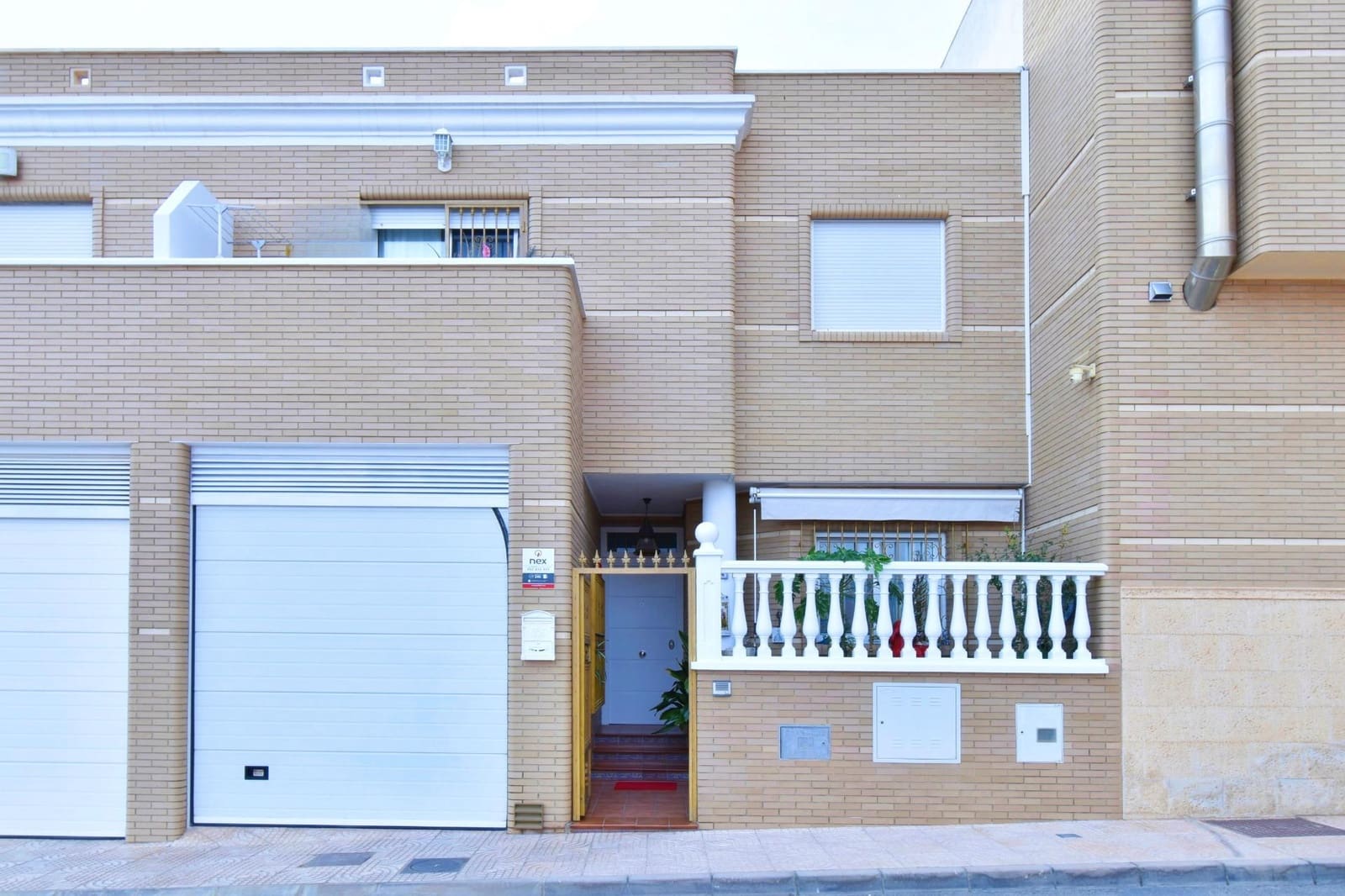 4 sovrum Hus till salu i Vicar med garage - 245 000 € (Ref: 9373633)