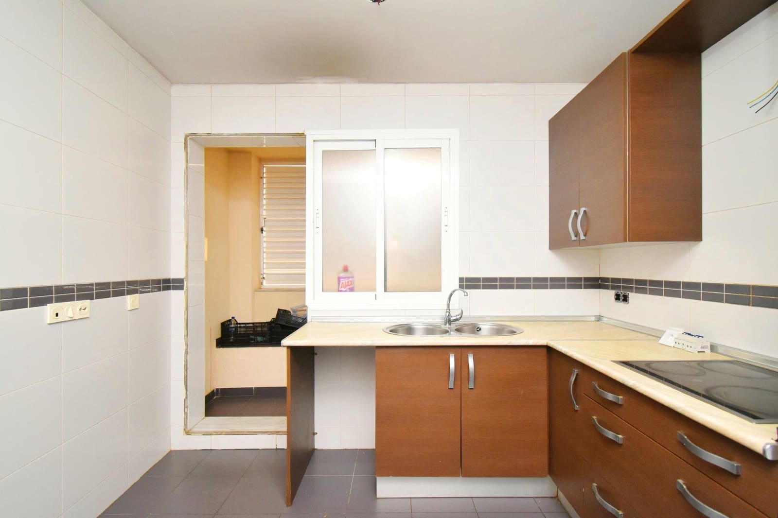 3 makuuhuone Omakotitalo myytävänä paikassa Aguadulce (Almeria) mukana 
autotalli - 225 000 € (Ref: 9386159)