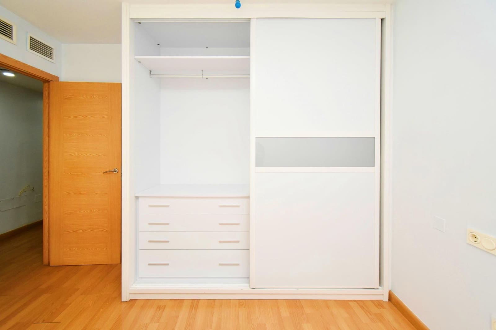 3 makuuhuone Omakotitalo myytävänä paikassa Aguadulce (Almeria) mukana 
autotalli - 225 000 € (Ref: 9386159)