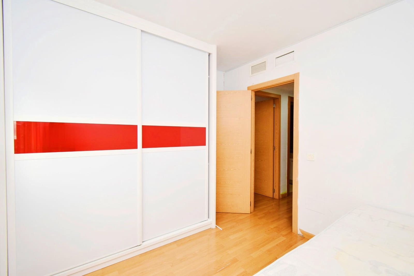 3 makuuhuone Omakotitalo myytävänä paikassa Aguadulce (Almeria) mukana 
autotalli - 225 000 € (Ref: 9386159)