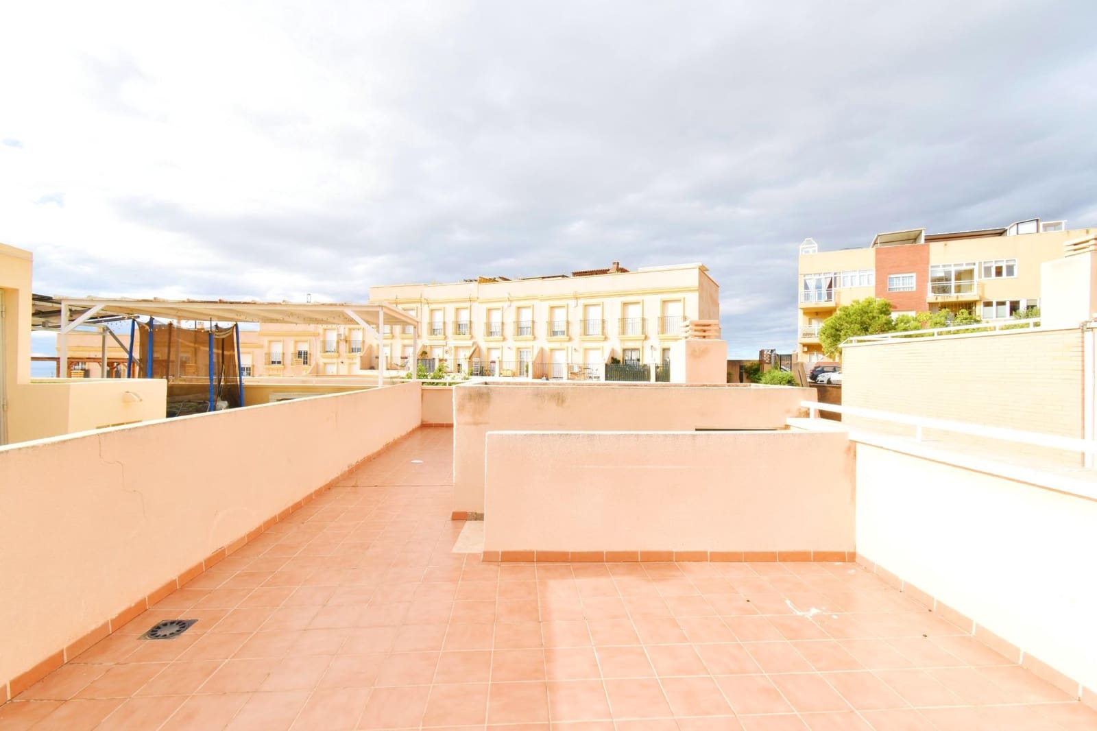 3 makuuhuone Omakotitalo myytävänä paikassa Aguadulce (Almeria) mukana 
autotalli - 225 000 € (Ref: 9386159)