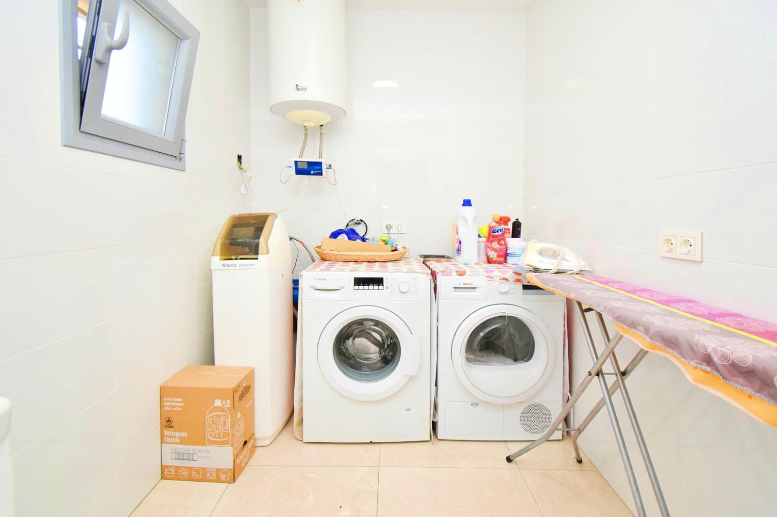 4 sypialnia Willa na sprzedaż w La Mojonera z basenem garażem - 320 000 € (Ref: 9398412)