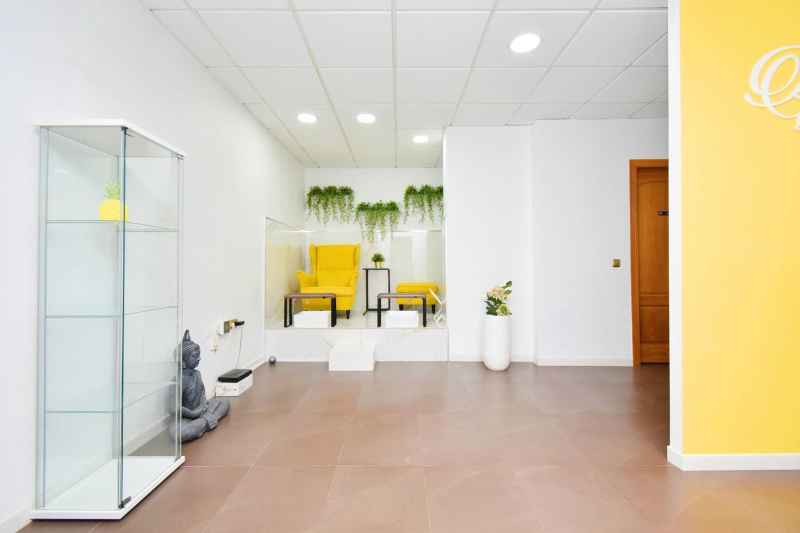 Commercial for rent in El Ejido - € 650 (Ref: 9406615)