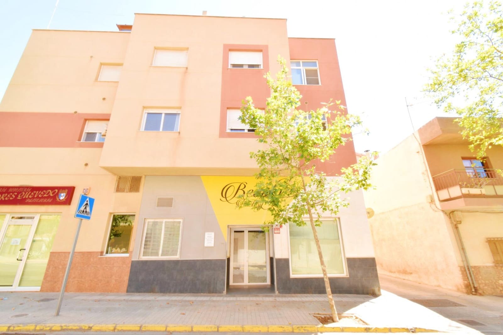 Commercial for rent in El Ejido - € 650 (Ref: 9406615)