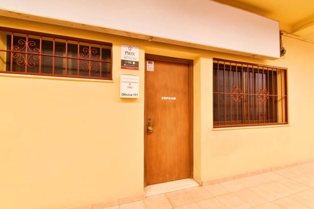 Kontor till salu i Santa María del Águila, El Ejido - 69 000 € (Ref: 9431015)