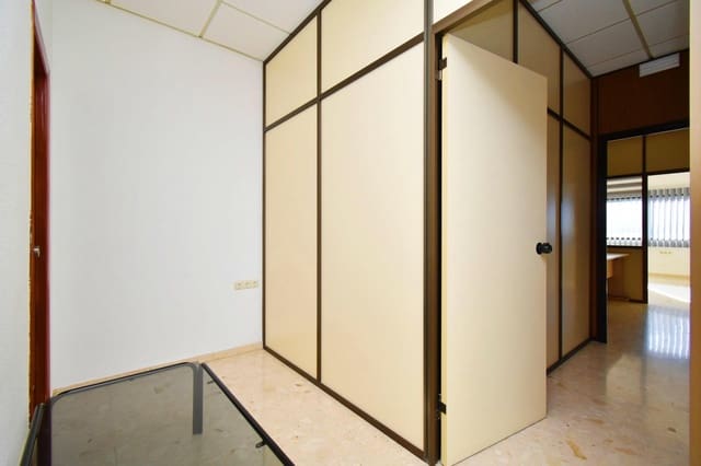 Kontor till salu i Santa María del Águila, El Ejido - 69 000 € (Ref: 9431015)