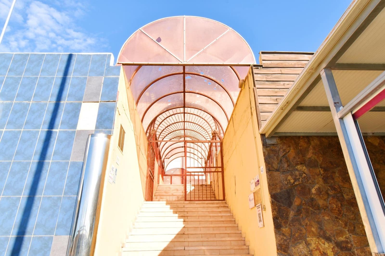 Kontor til salgs i Santa Maria del Aguila - € 69 000 (Ref: 9431015)