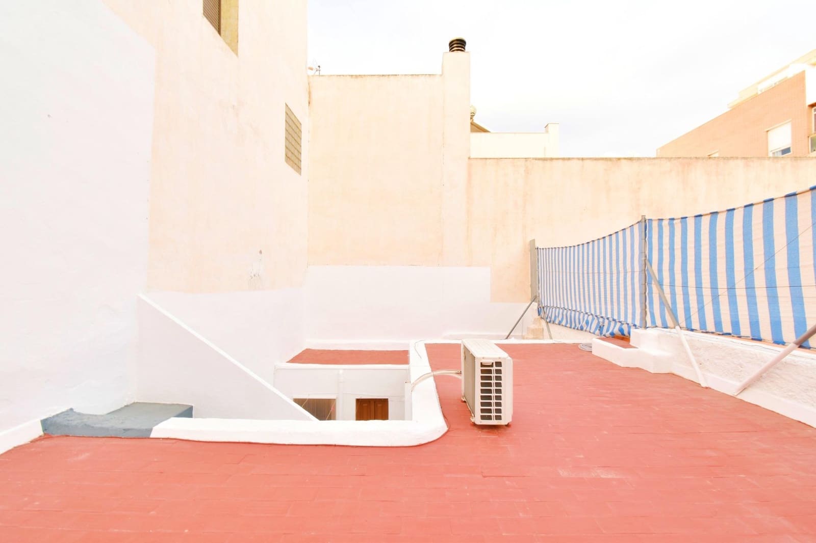 3 bedroom Townhouse for sale in El Ejido - € 127,500 (Ref: 9436397)