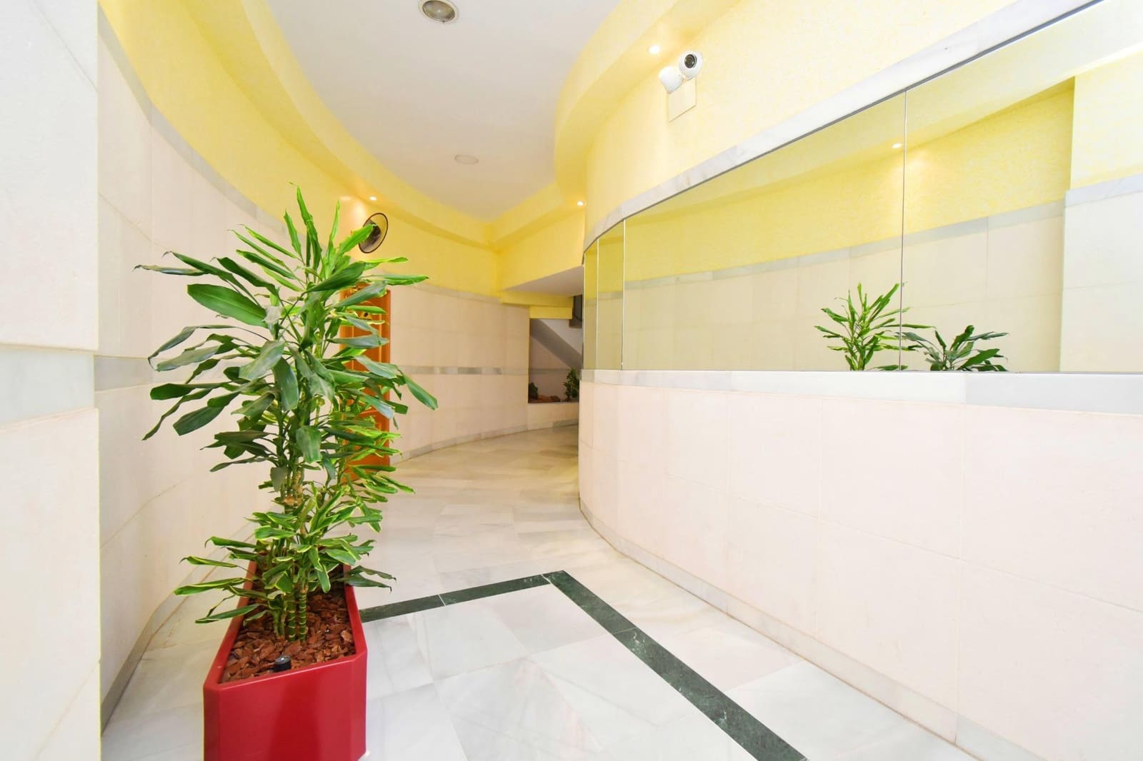 2 bedroom Flat for sale in El Ejido - € 118,000 (Ref: 9437600)