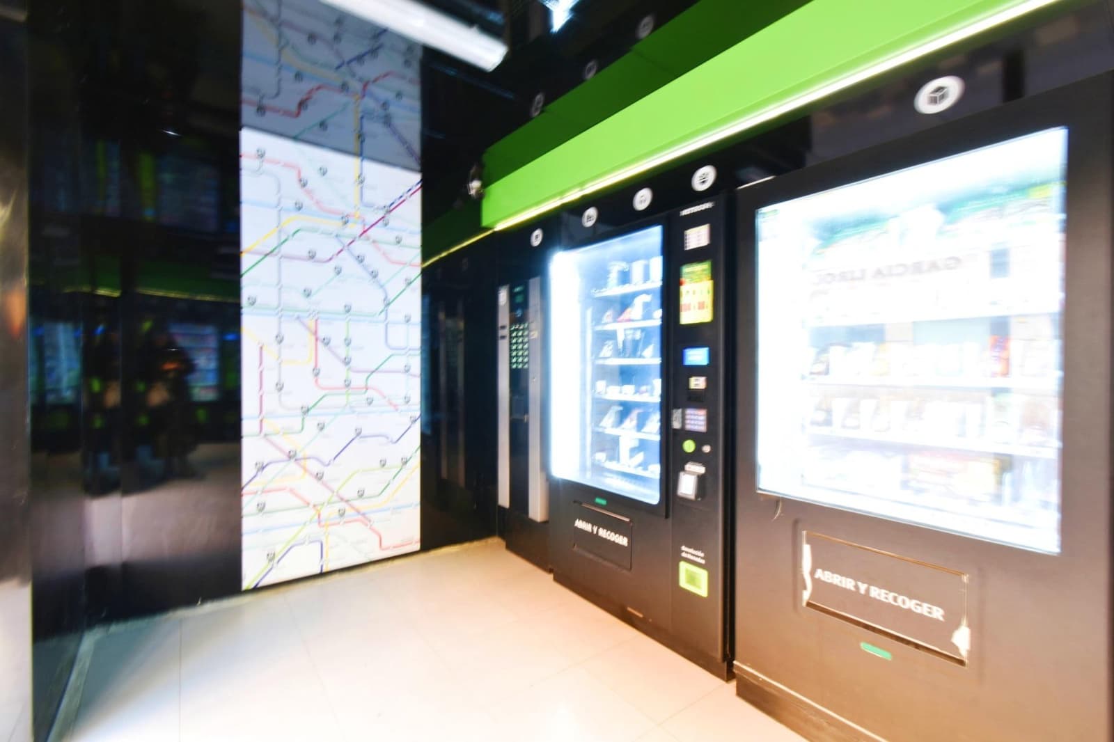 Kommersiell till salu i El Ejido - 31 900 € (Ref: 9462004)