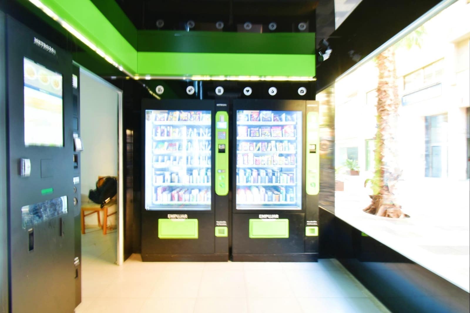 Kommersiell till salu i El Ejido - 31 900 € (Ref: 9462004)