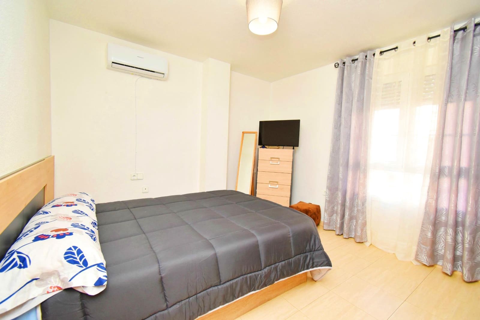 3 slaapkamer Flat te koop in Aguadulce (Almeria) met zwembad - € 270.000 (Ref: 9527857)