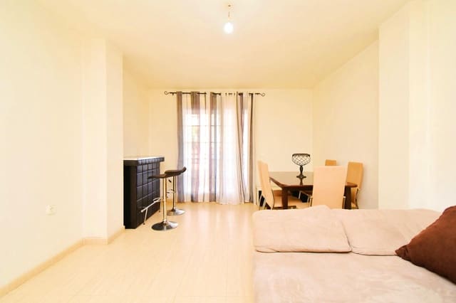 3 slaapkamer Flat te koop in Aguadulce (Almeria), Roquetas de Mar met zwembad - € 270.000 (Ref: 9527857)