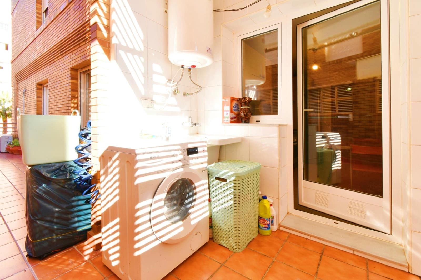 3 slaapkamer Flat te koop in Aguadulce (Almeria) met zwembad - € 270.000 (Ref: 9527857)