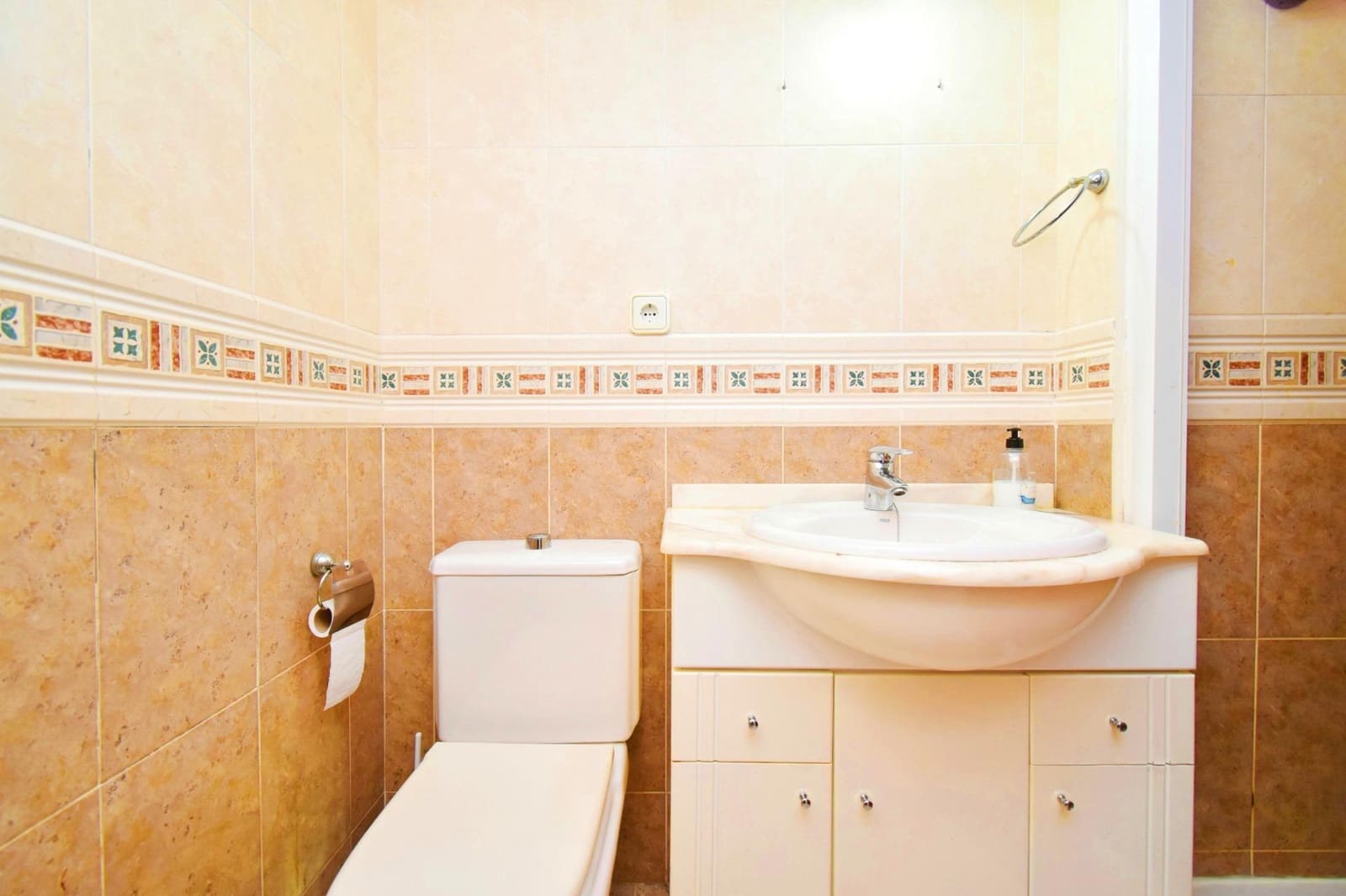 3 slaapkamer Flat te koop in Aguadulce (Almeria) met zwembad - € 270.000 (Ref: 9527857)