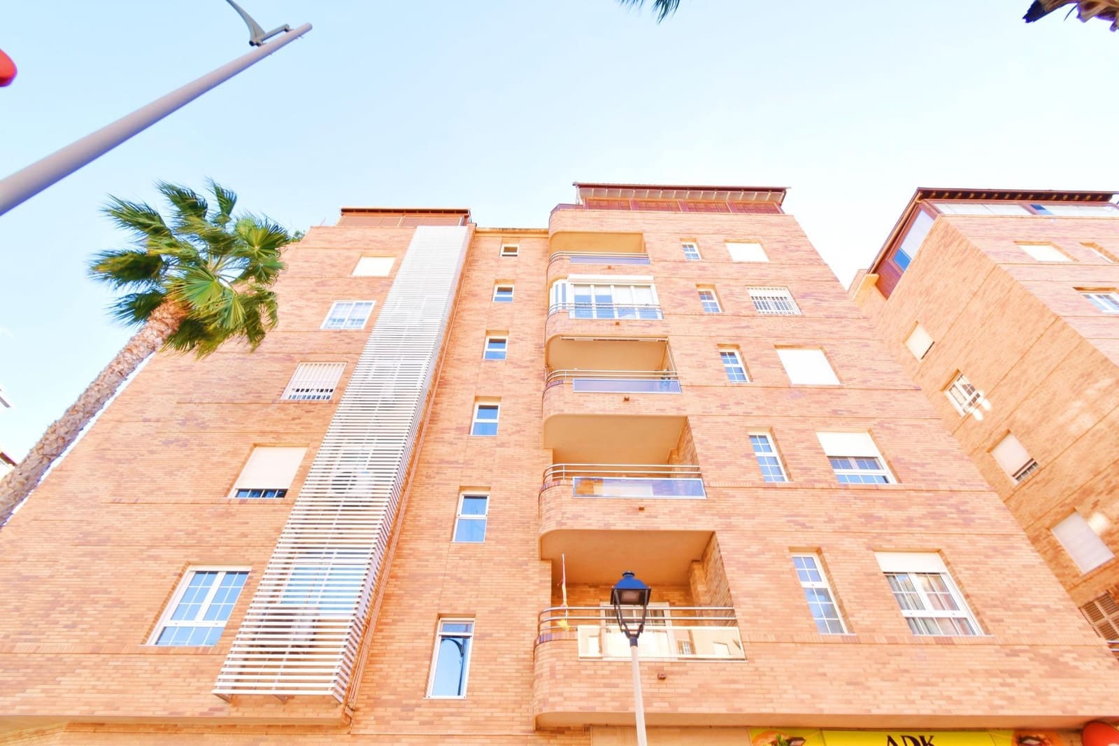 3 slaapkamer Flat te koop in Aguadulce (Almeria) met zwembad - € 270.000 (Ref: 9527857)