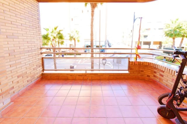 3 slaapkamer Flat te koop in Aguadulce (Almeria), Roquetas de Mar met zwembad - € 270.000 (Ref: 9527857)