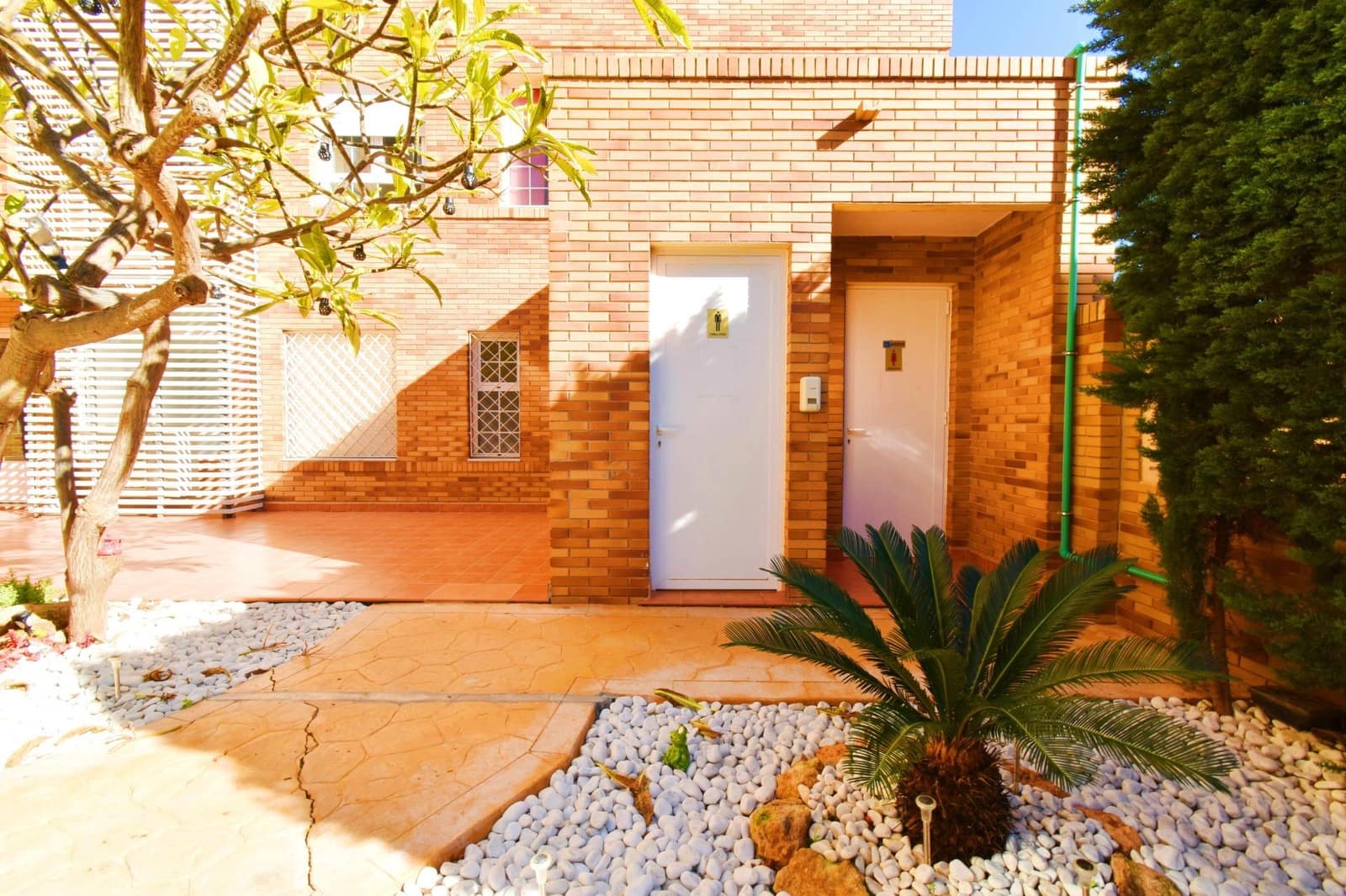 3 slaapkamer Flat te koop in Aguadulce (Almeria) met zwembad - € 270.000 (Ref: 9527857)