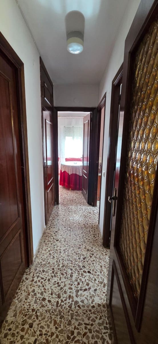 3 soveværelse Lejlighed til salg i Sevilla by - € 299.000 (Ref: 9541616)