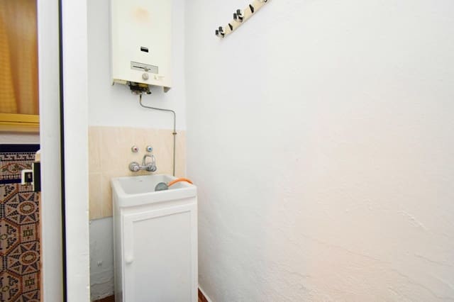 4 soveværelse Byhus til salg i El Ejido med garage - € 179.900 (Ref: 9543825)