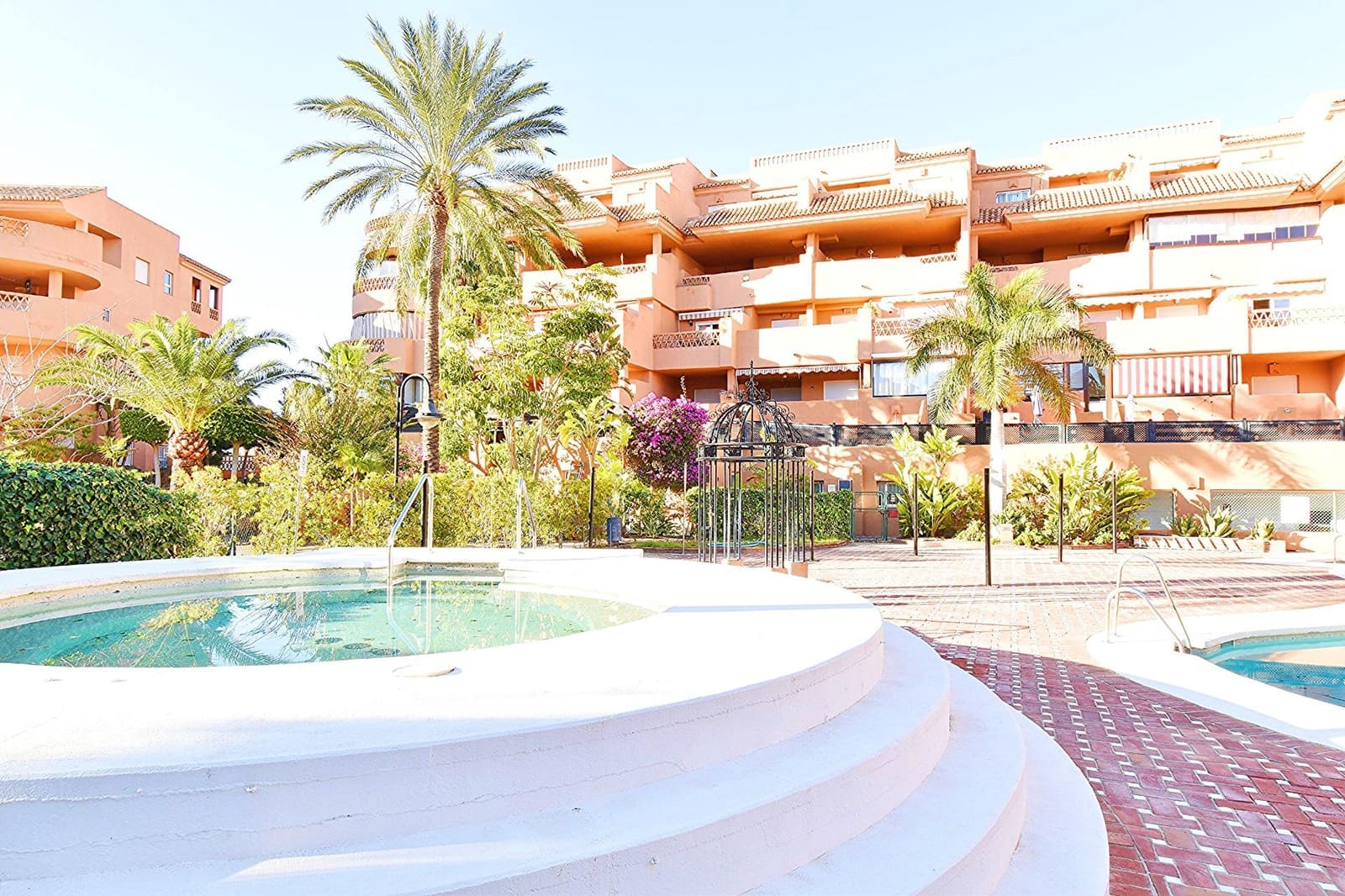 2 soverom Penthouse til salgs i Almerimar med svømmebasseng garasje - € 268 000 (Ref: 9619484)