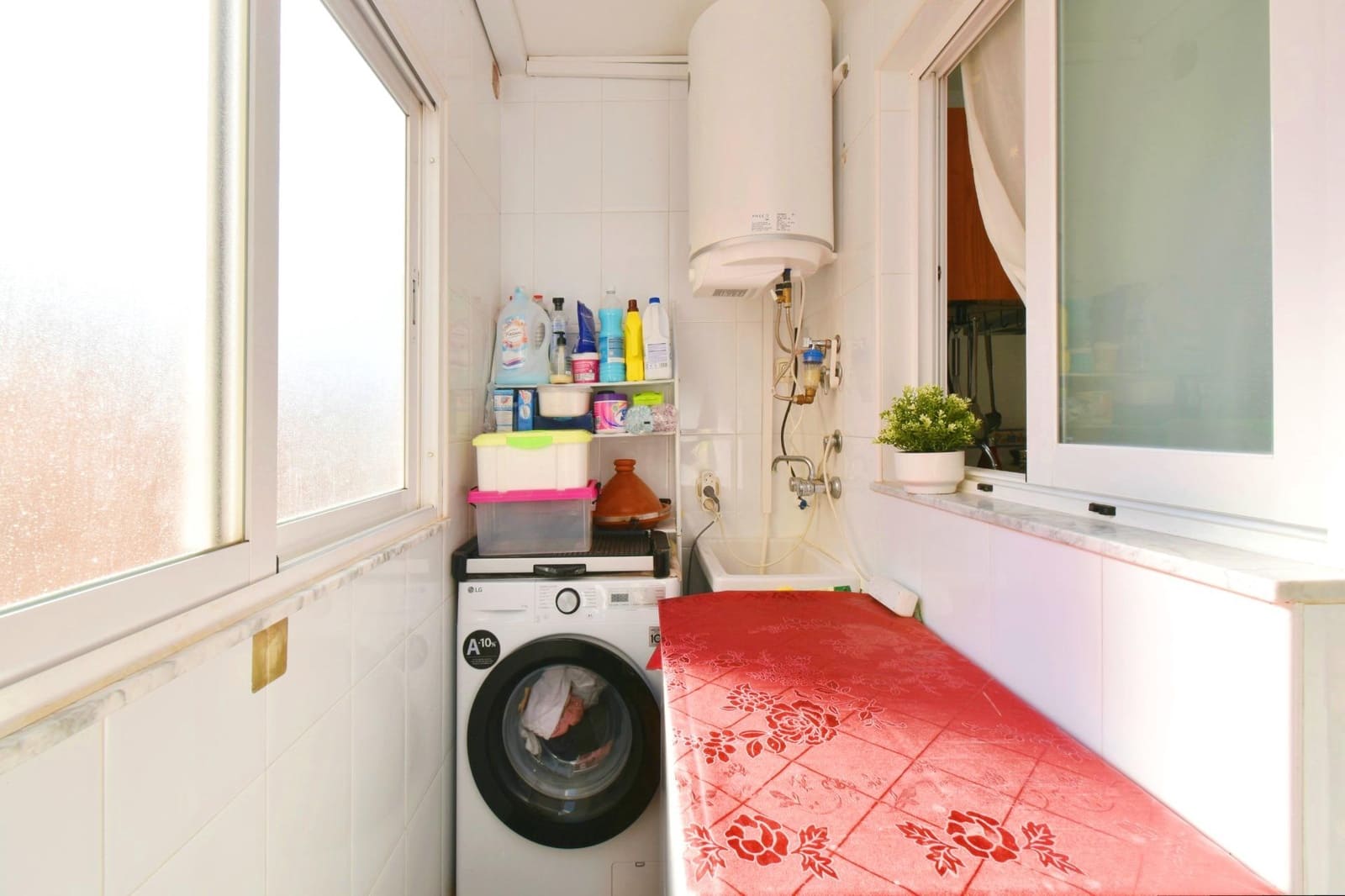 3 bedroom Flat for sale in El Ejido - € 118,000 (Ref: 9698939)