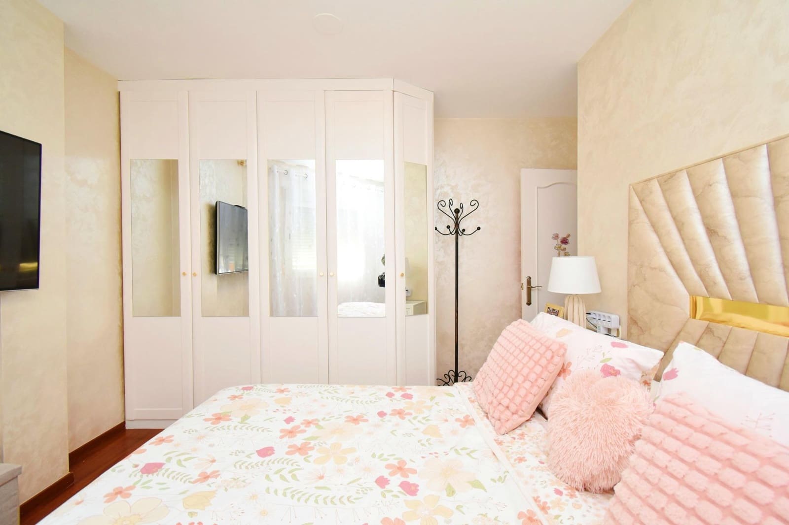 3 bedroom Flat for sale in El Ejido - € 118,000 (Ref: 9698939)