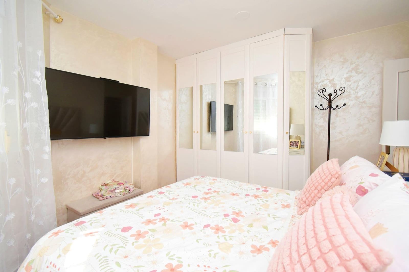 3 bedroom Flat for sale in El Ejido - € 118,000 (Ref: 9698939)