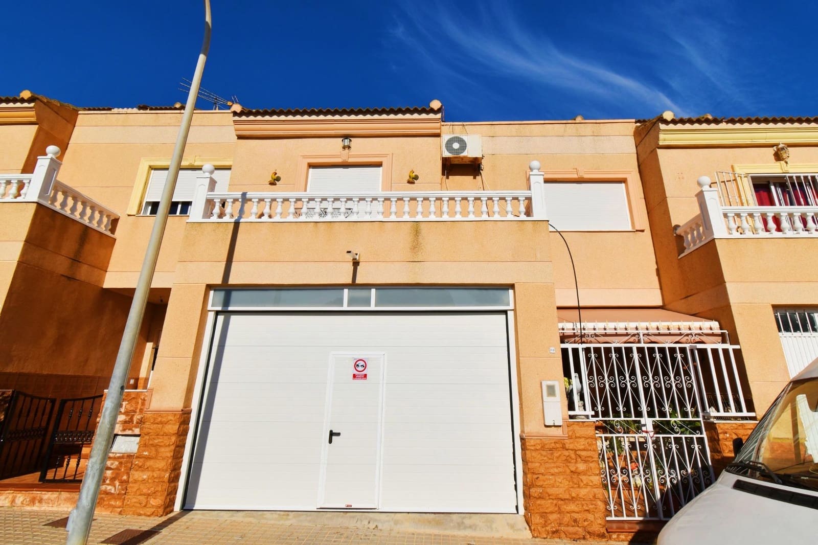 4 bedroom Apartment for sale in El Ejido with garage - € 180,000 (Ref: 9712166)