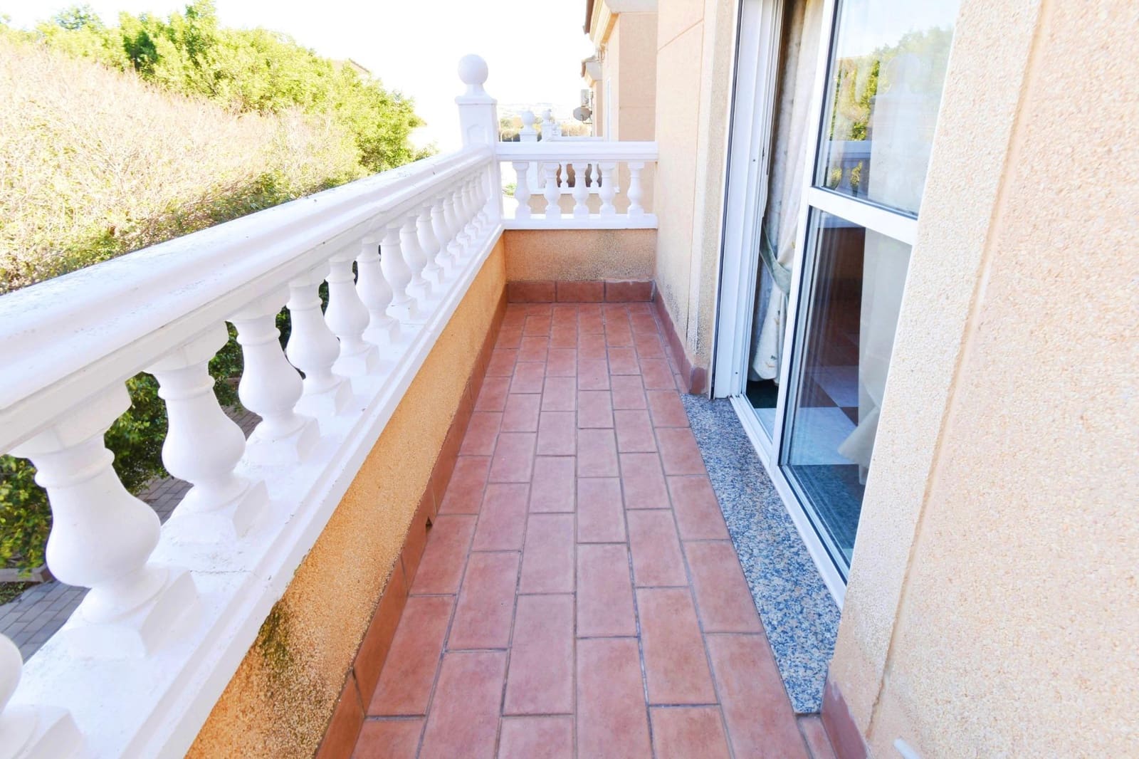 4 bedroom Apartment for sale in El Ejido with garage - € 180,000 (Ref: 9712166)