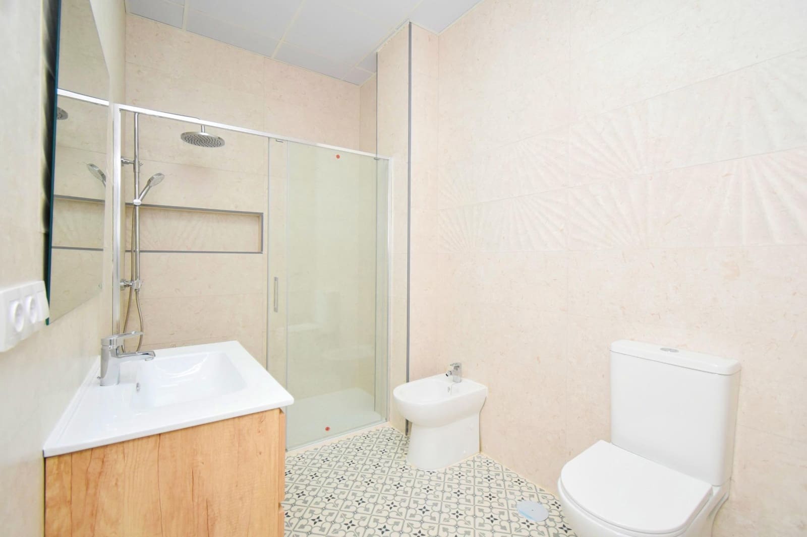 3 bedroom Flat for sale in El Ejido - € 164,400 (Ref: 9720178)