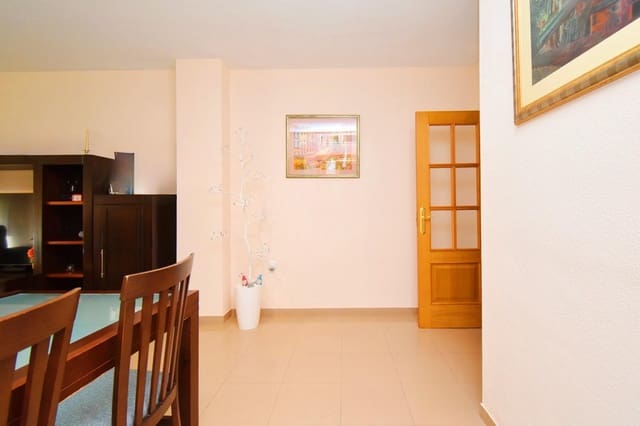 3 soveværelse Lejlighed til salg i El Ejido med garage - € 139.900 (Ref: 9788547)