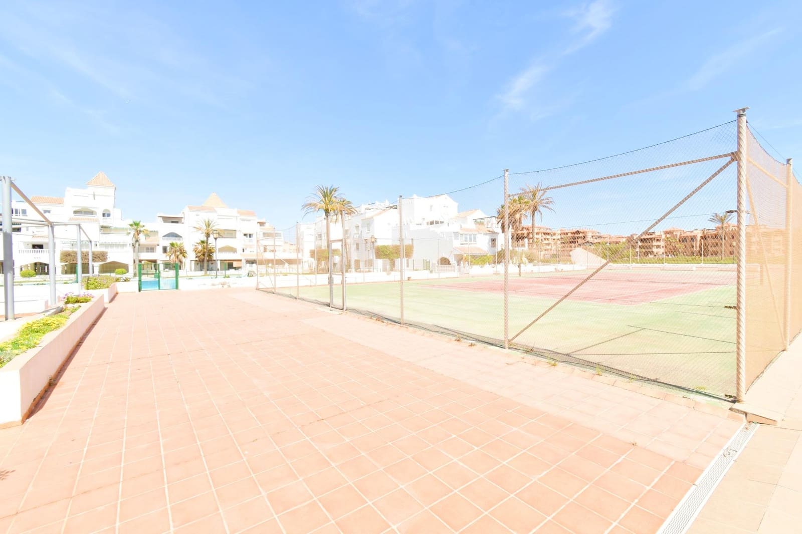 2 chambre Appartement à vendre à Almerimar avec piscine - 260 000 € (Ref: 9804524)