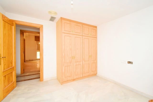 4 camera da letto Appartamento in vendita in El Ejido con garage - 190.000 € (Rif: 9804525)