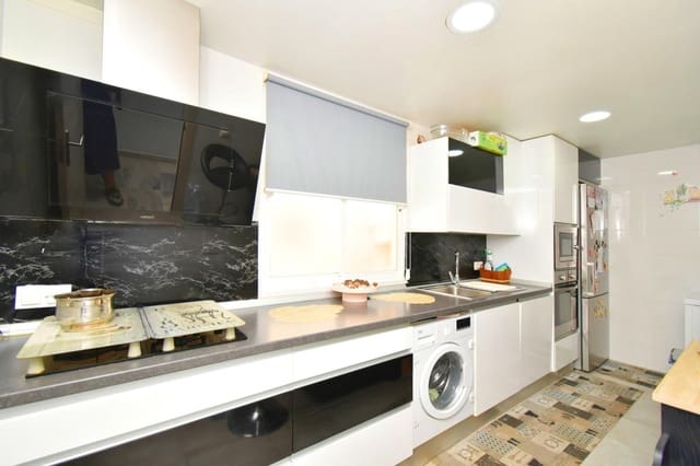 4 soverom Leilighet til salgs i El Ejido med garasje - € 132 000 (Ref: 9812288)