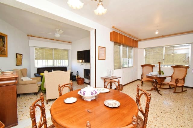 5 soverom Villa til salgs i El Ejido - € 550 000 (Ref: 9851939)