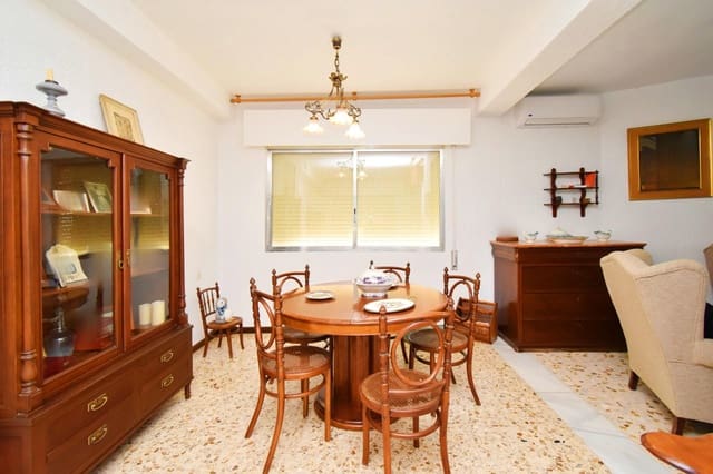 5 soverom Villa til salgs i El Ejido - € 550 000 (Ref: 9851939)