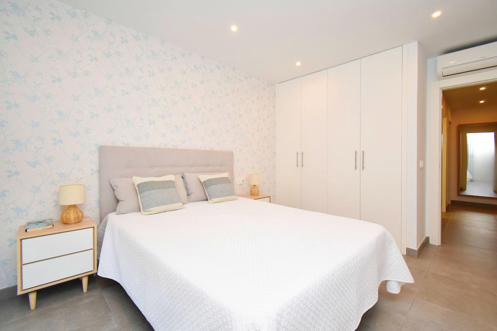3 soverom Rekkehus til salgs i Almeria by med svømmebasseng garasje - € 459 000 (Ref: 9865384)