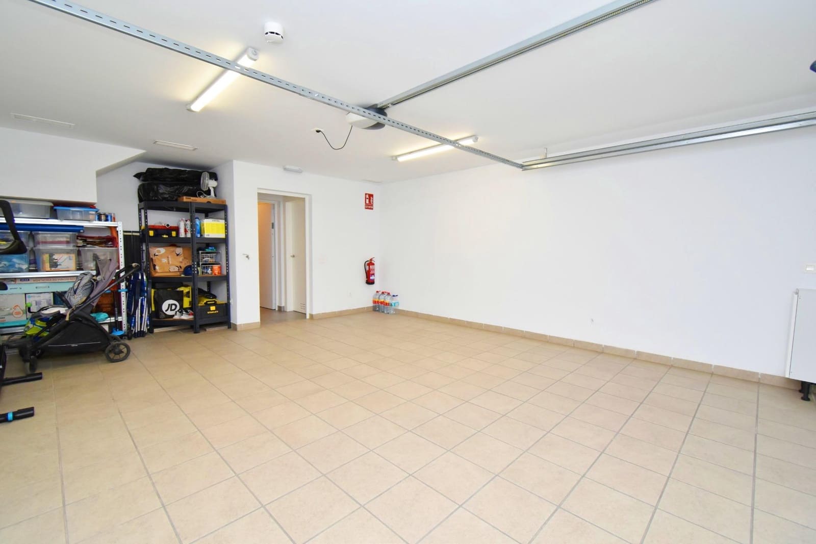 3 soverom Rekkehus til salgs i Almeria by med svømmebasseng garasje - € 459 000 (Ref: 9865384)