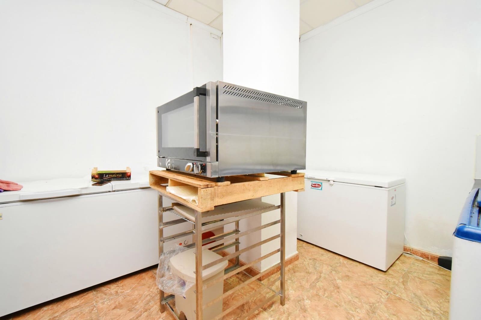 Local Commercial à vendre à El Ejido - 34 300 € (Ref: 9867131)