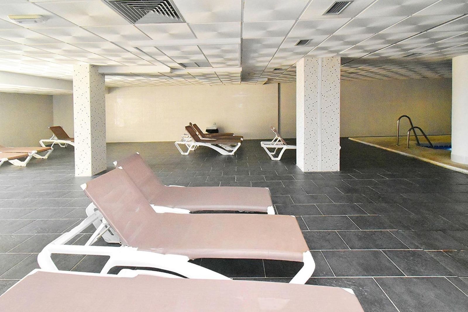 2 chambre Appartement à vendre à La Envia Golf avec piscine - 128 800 € (Ref: 9913333)