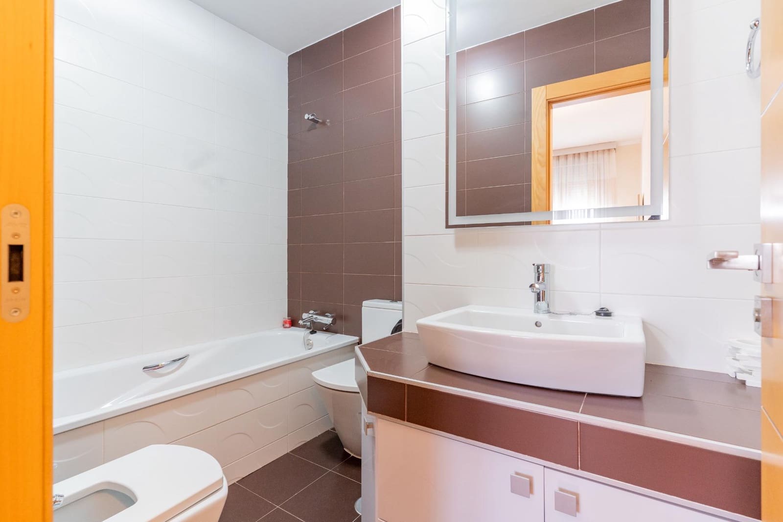 2 slaapkamer Flat te koop in El Ejido met zwembad garage - € 148.500 (Ref: 9938359)