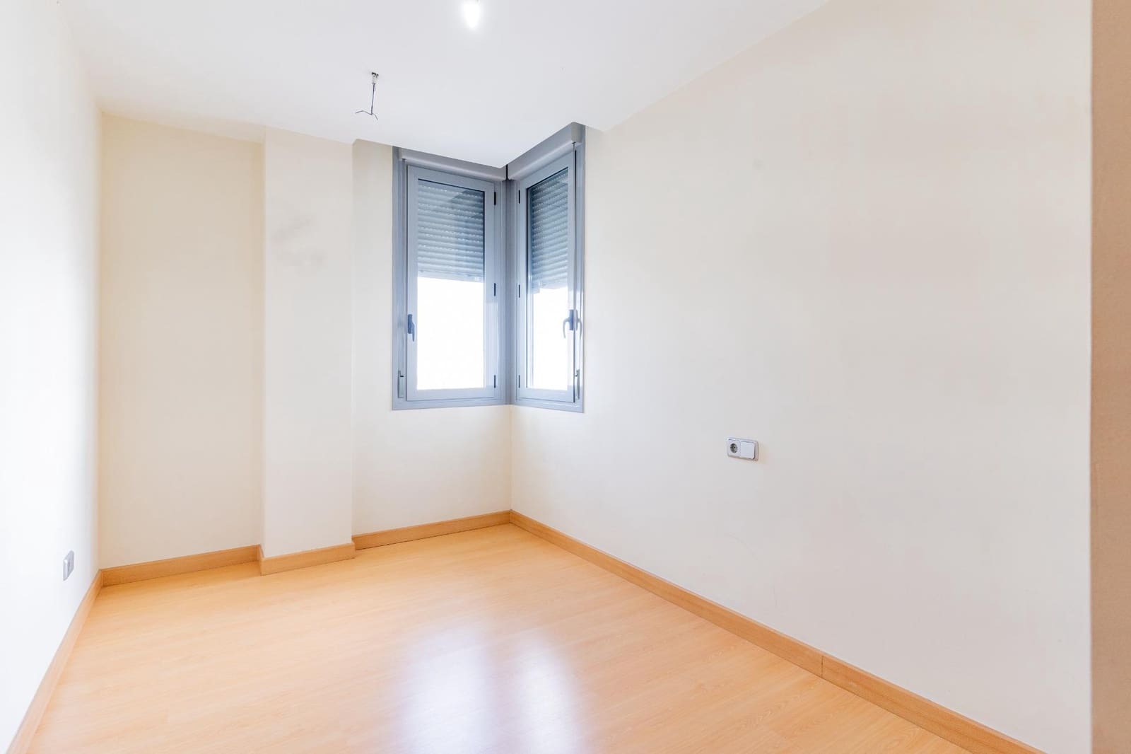 2 slaapkamer Flat te koop in El Ejido met zwembad garage - € 148.500 (Ref: 9938359)
