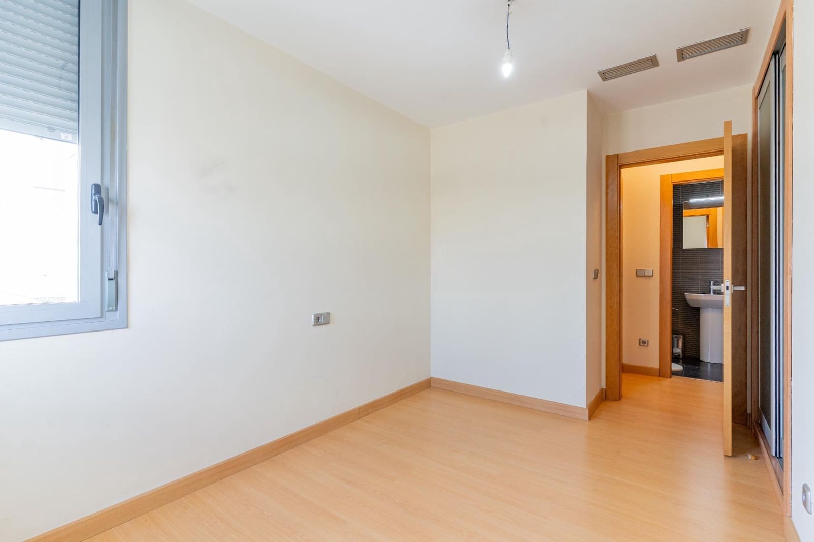 2 slaapkamer Flat te koop in El Ejido met zwembad garage - € 148.500 (Ref: 9938359)