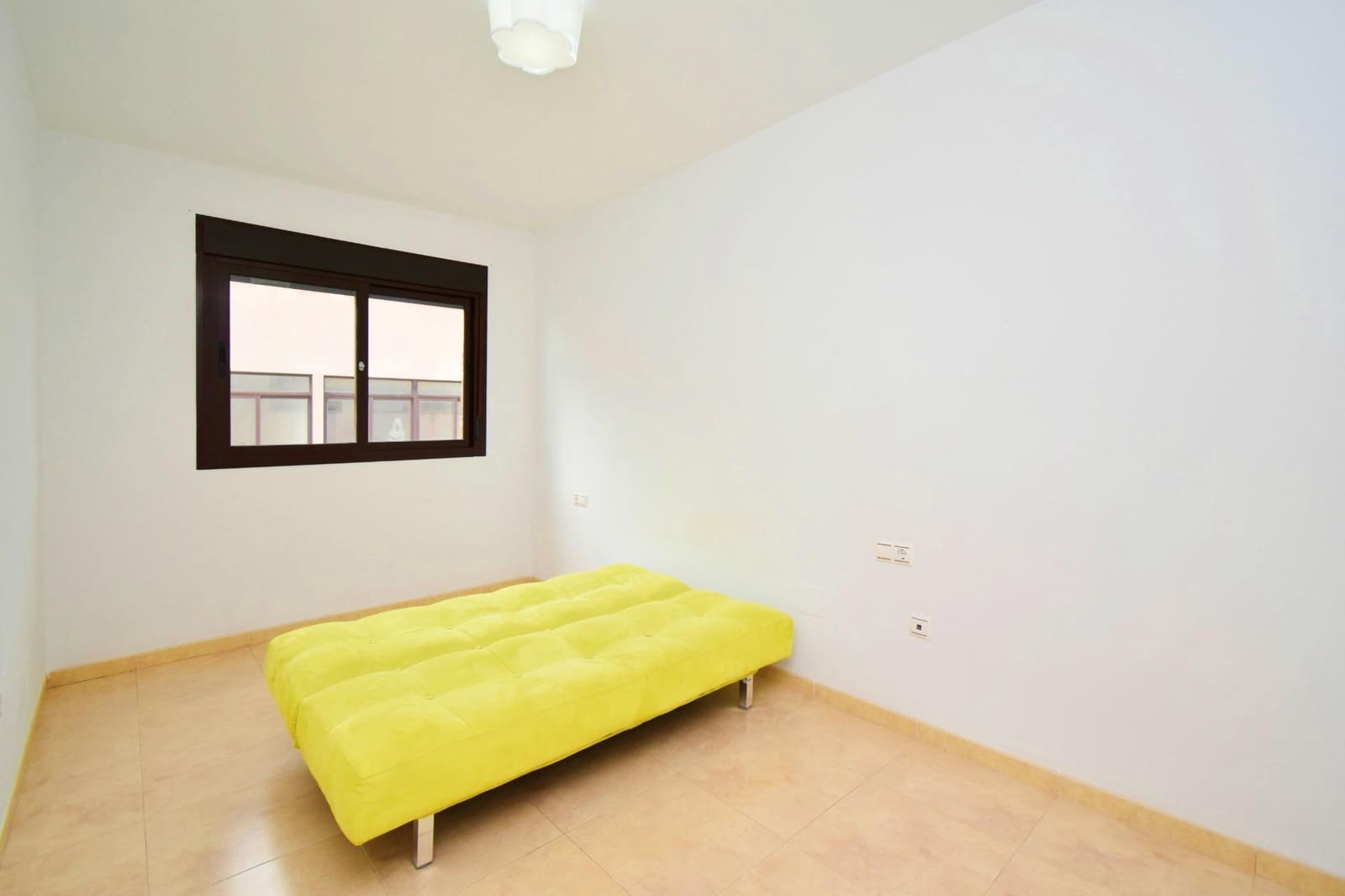2 Zimmer Wohnung zu verkaufen in Dalias mit Pool Garage - 90.000 € (Ref: 9979026)