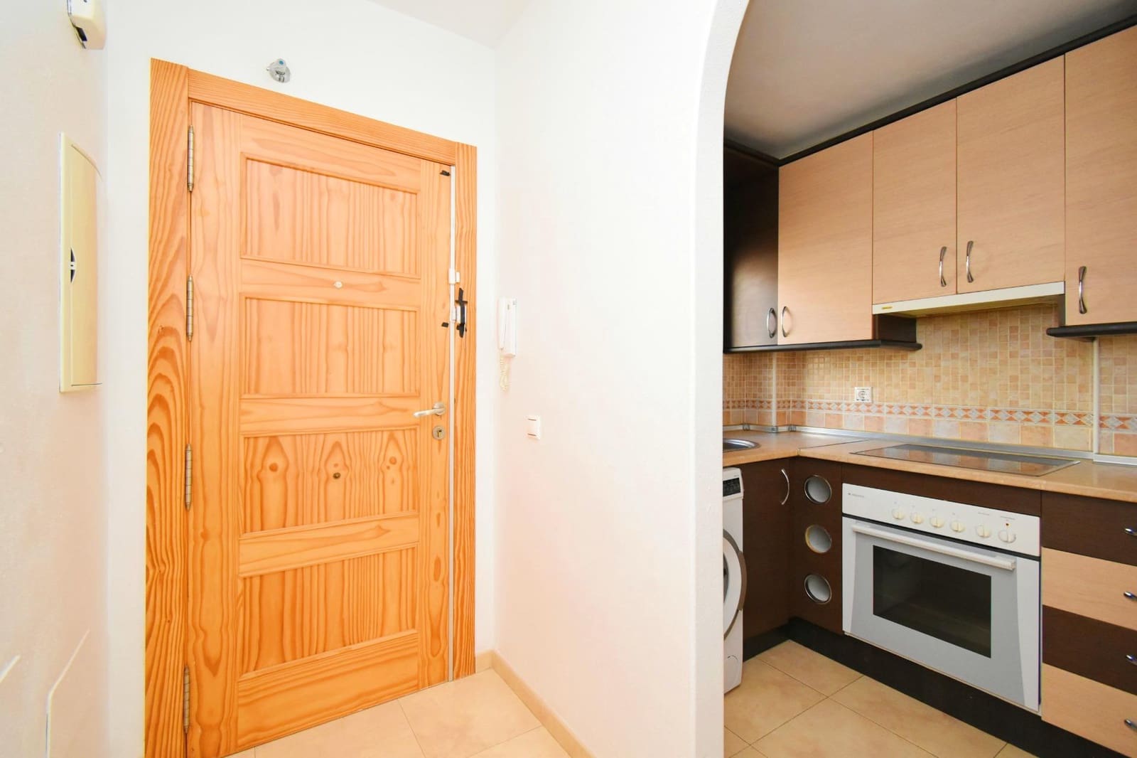 2 Zimmer Wohnung zu verkaufen in Dalias mit Pool Garage - 90.000 € (Ref: 9979026)