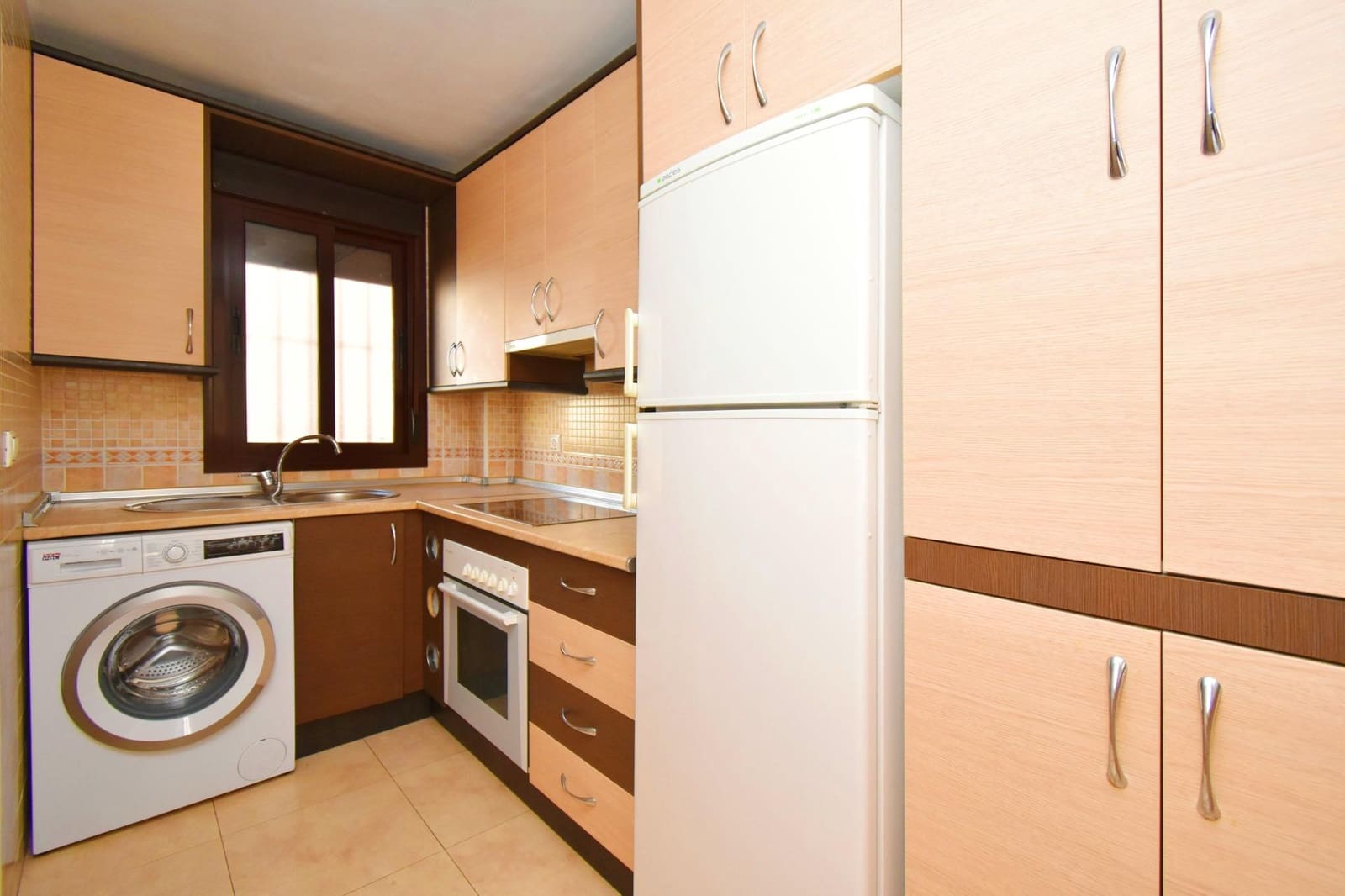 2 Zimmer Wohnung zu verkaufen in Dalias mit Pool Garage - 90.000 € (Ref: 9979026)