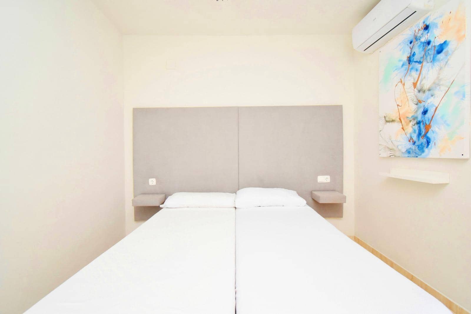 2 slaapkamer Flat te koop in Almerimar met zwembad - € 168.500 (Ref: 9979849)