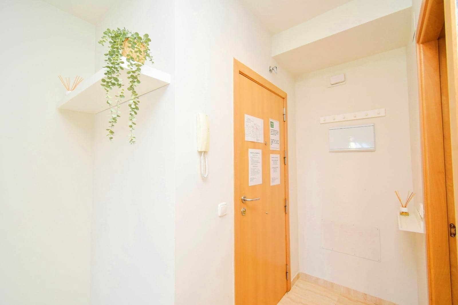 2 slaapkamer Flat te koop in Almerimar met zwembad - € 168.500 (Ref: 9979849)