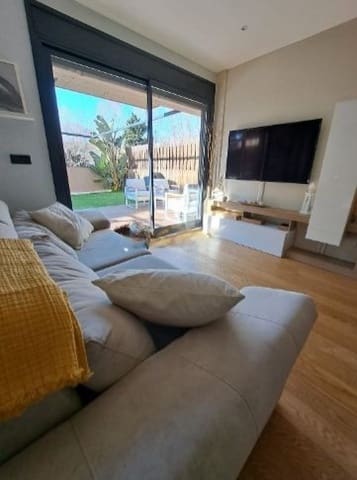 3 quarto Apartamento para venda em Sant Andreu de Llavaneres - 435 000 € (Ref: 9203544)